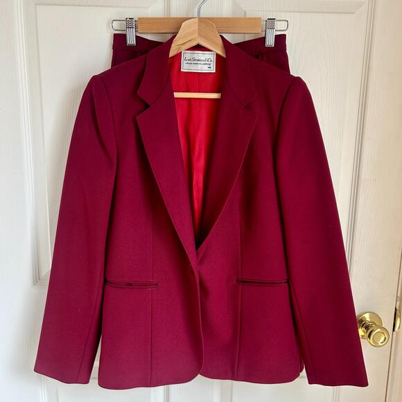 Vintage Levi Strauss & Co Maroon Blazer and Skirt Suit Set Size Small - Picture 2 of 10